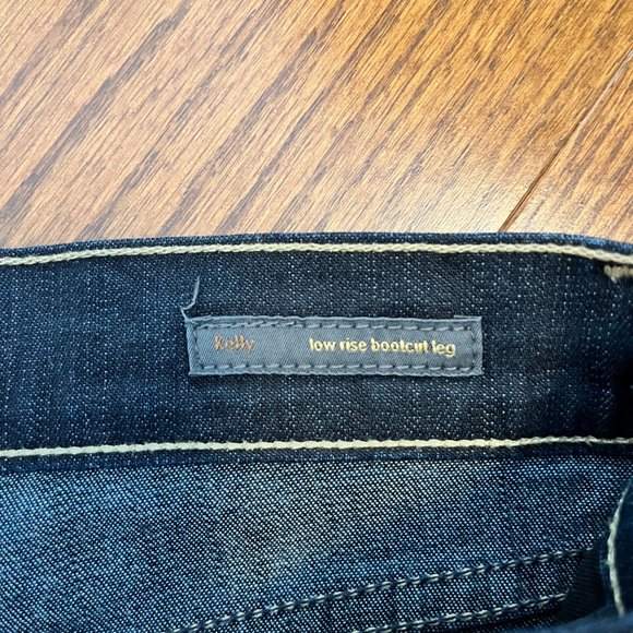 Citizens of Humanity Low Rise Boot Cut "Kelly" Dark Denim Size 29 - Picture 6 of 9